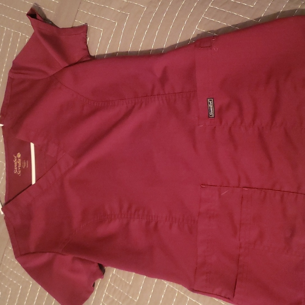 Sanibel Scrubs top